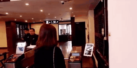 自動門刷臉門禁.gif 自動門刷臉門禁.gif